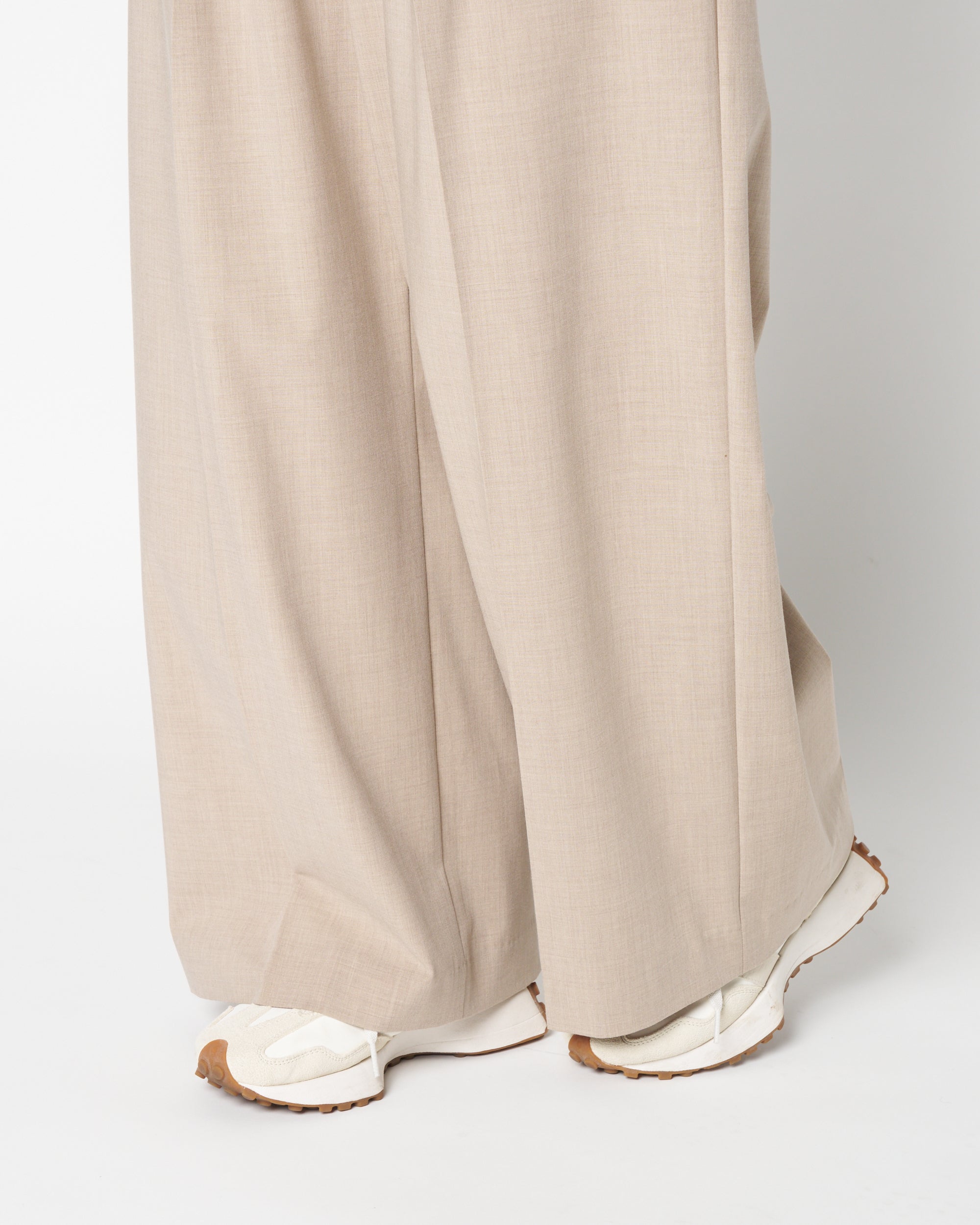 Waist logo wide slacks pants