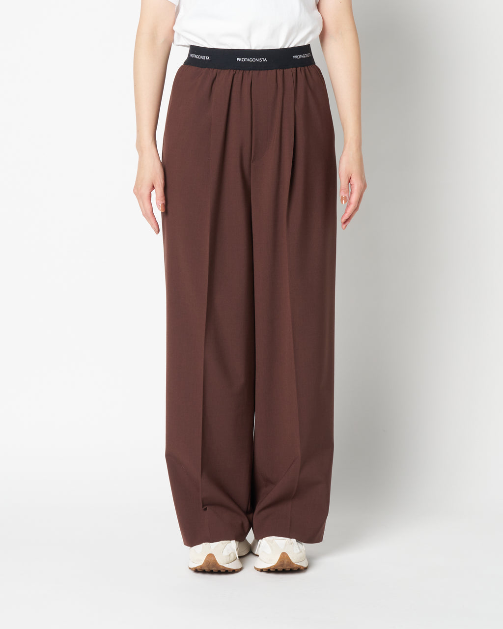 Waist logo slacks pants