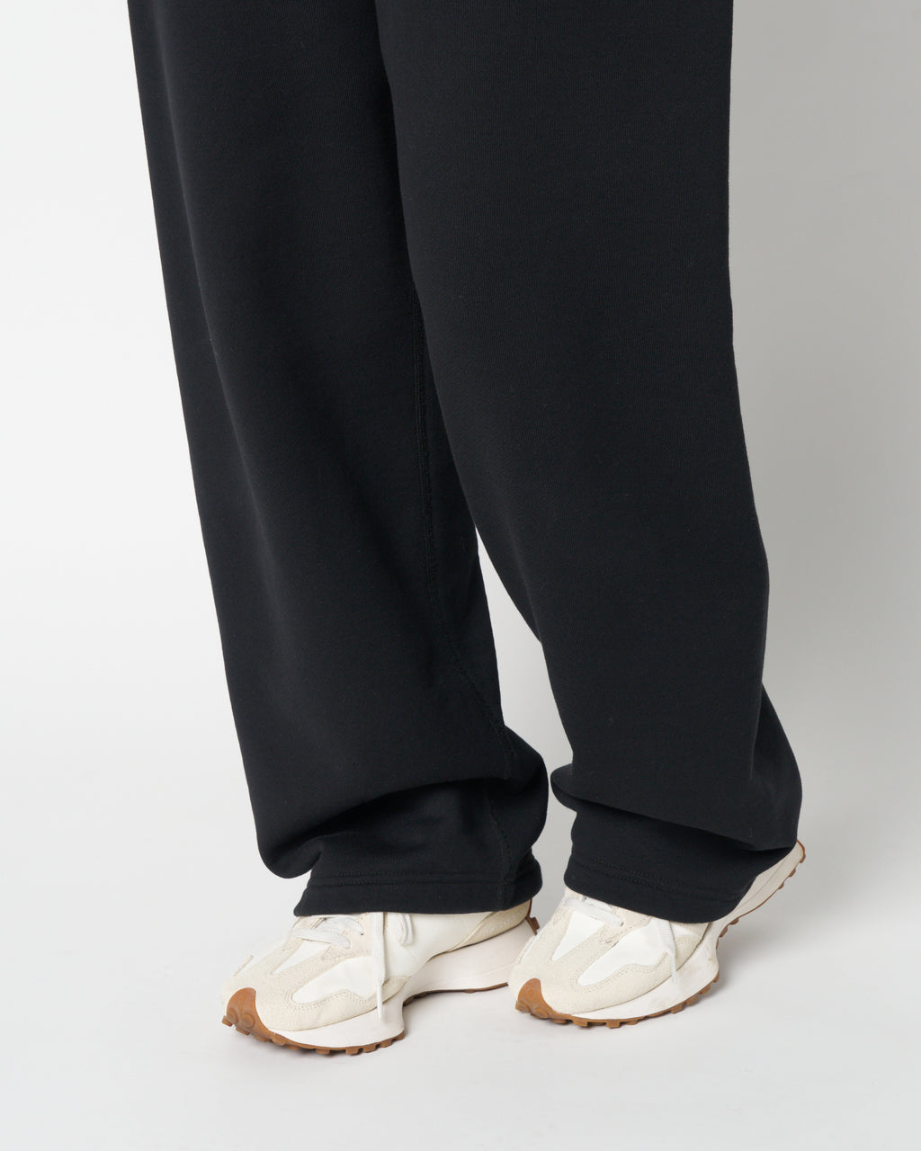 Waist logo sweat pants