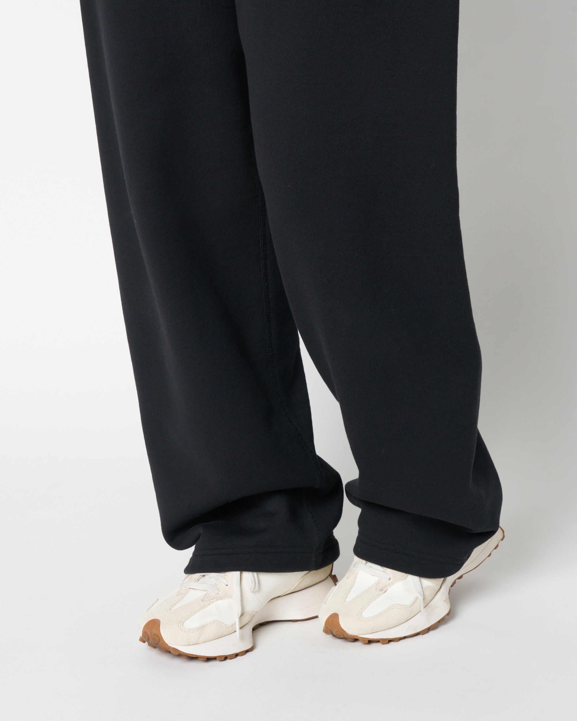 Waist logo sweat pants