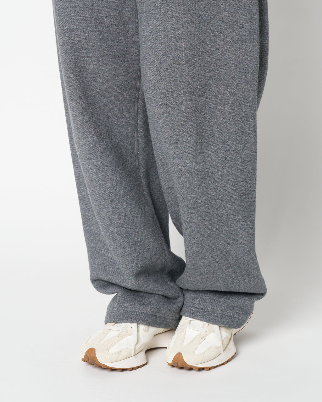 Waist logo sweat pants