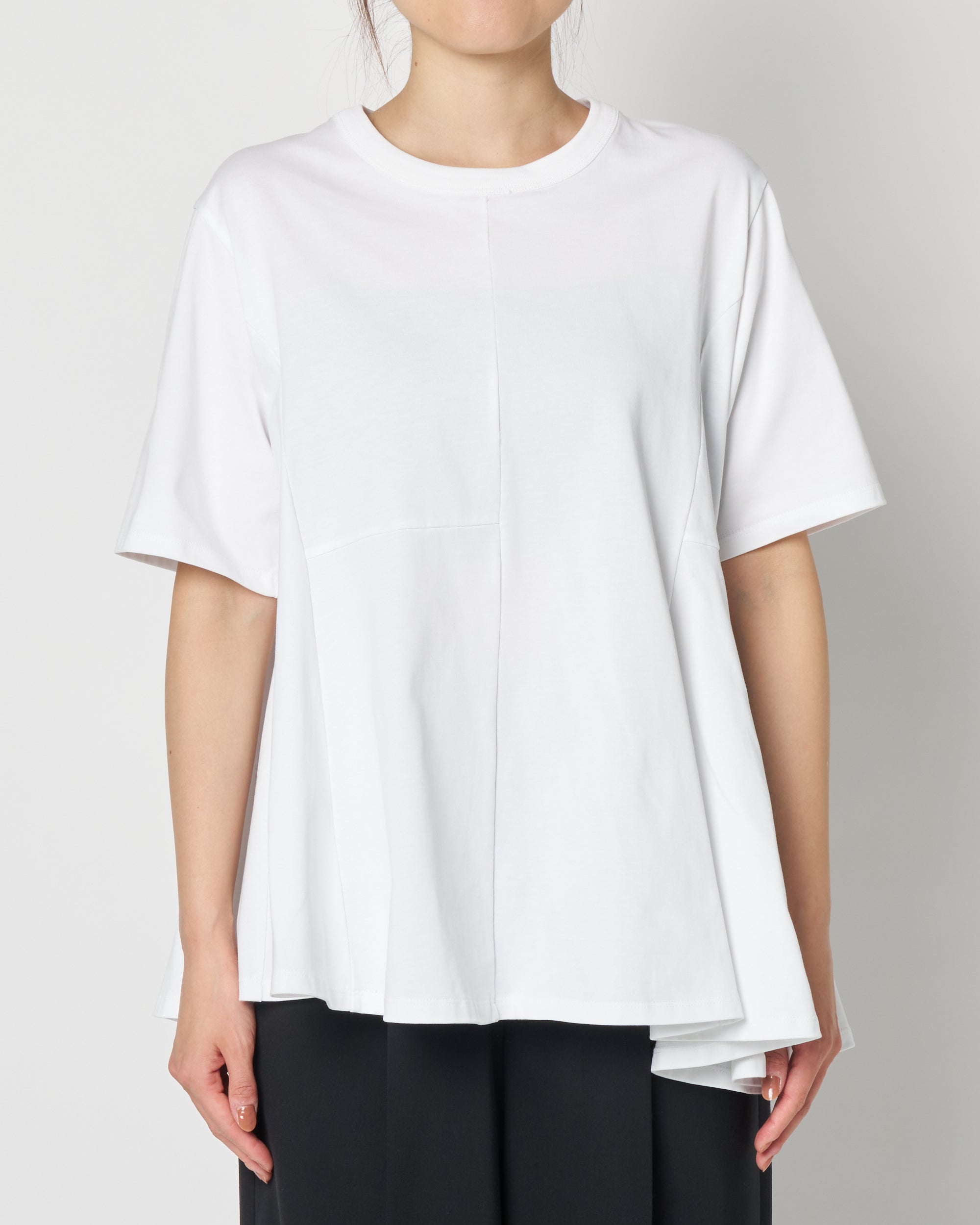Drape half sleeve tee