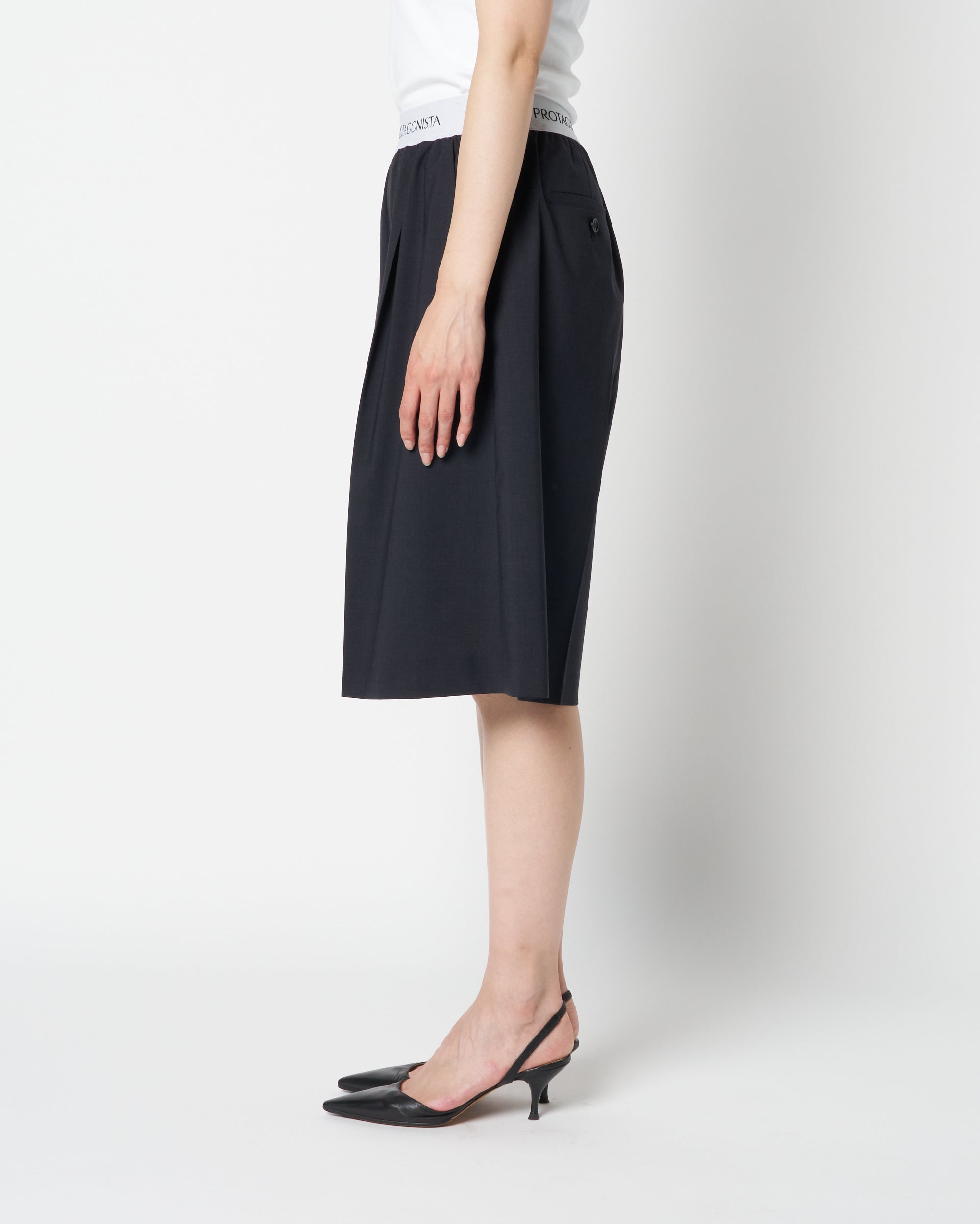 Waist Logo Half Pant
