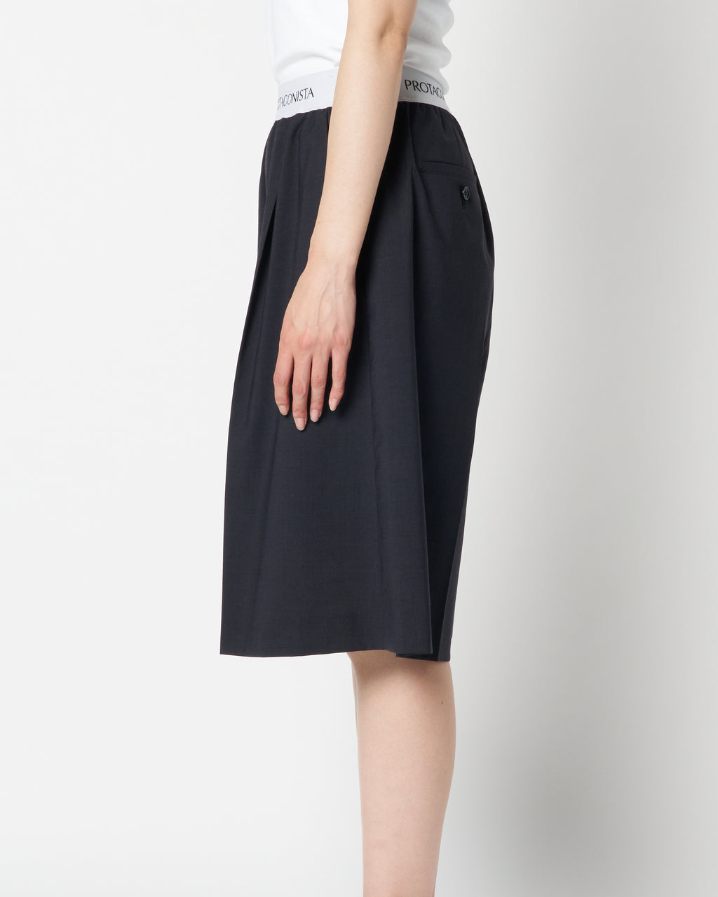 Waist Logo Half Pant