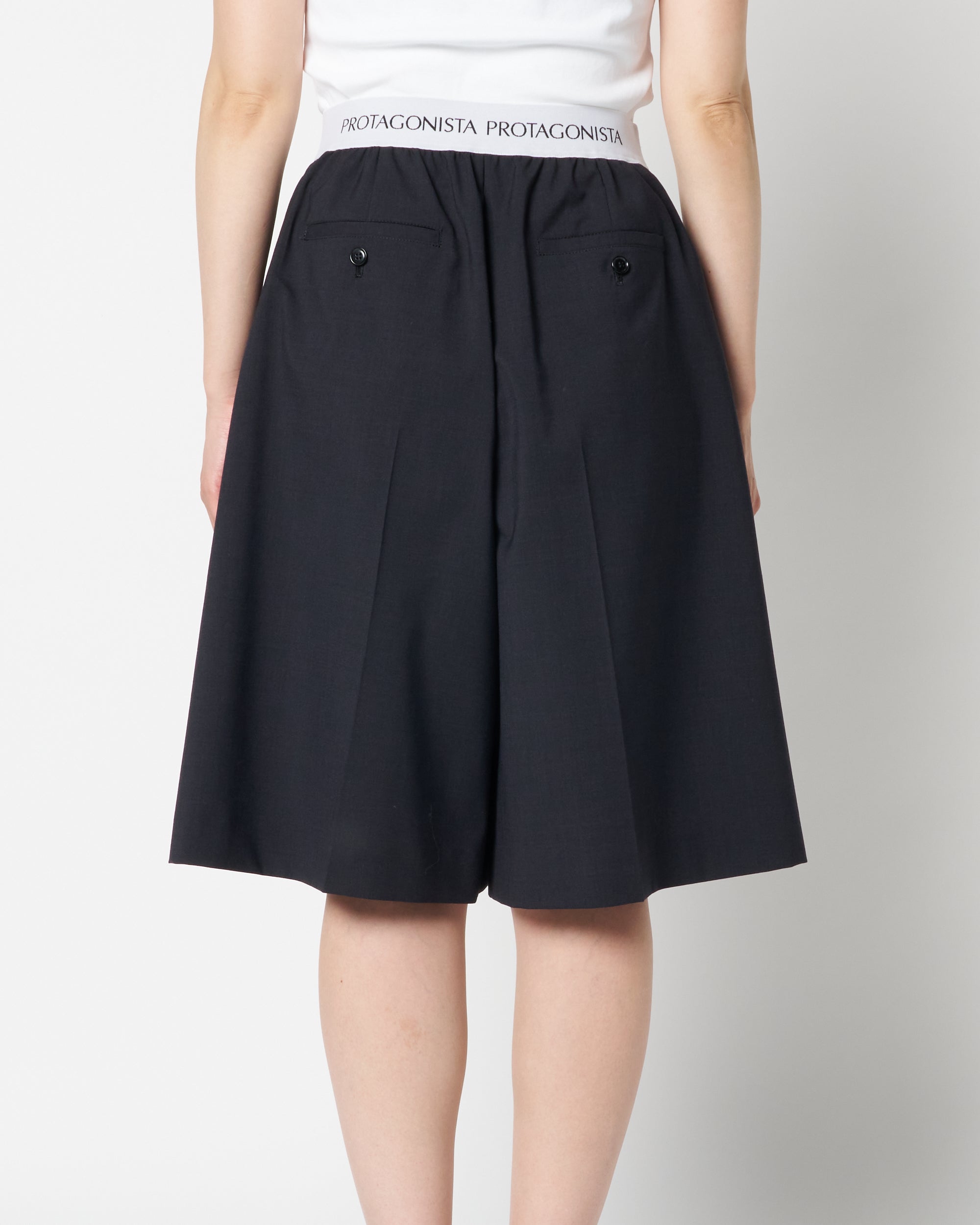 Waist Logo Half Pant