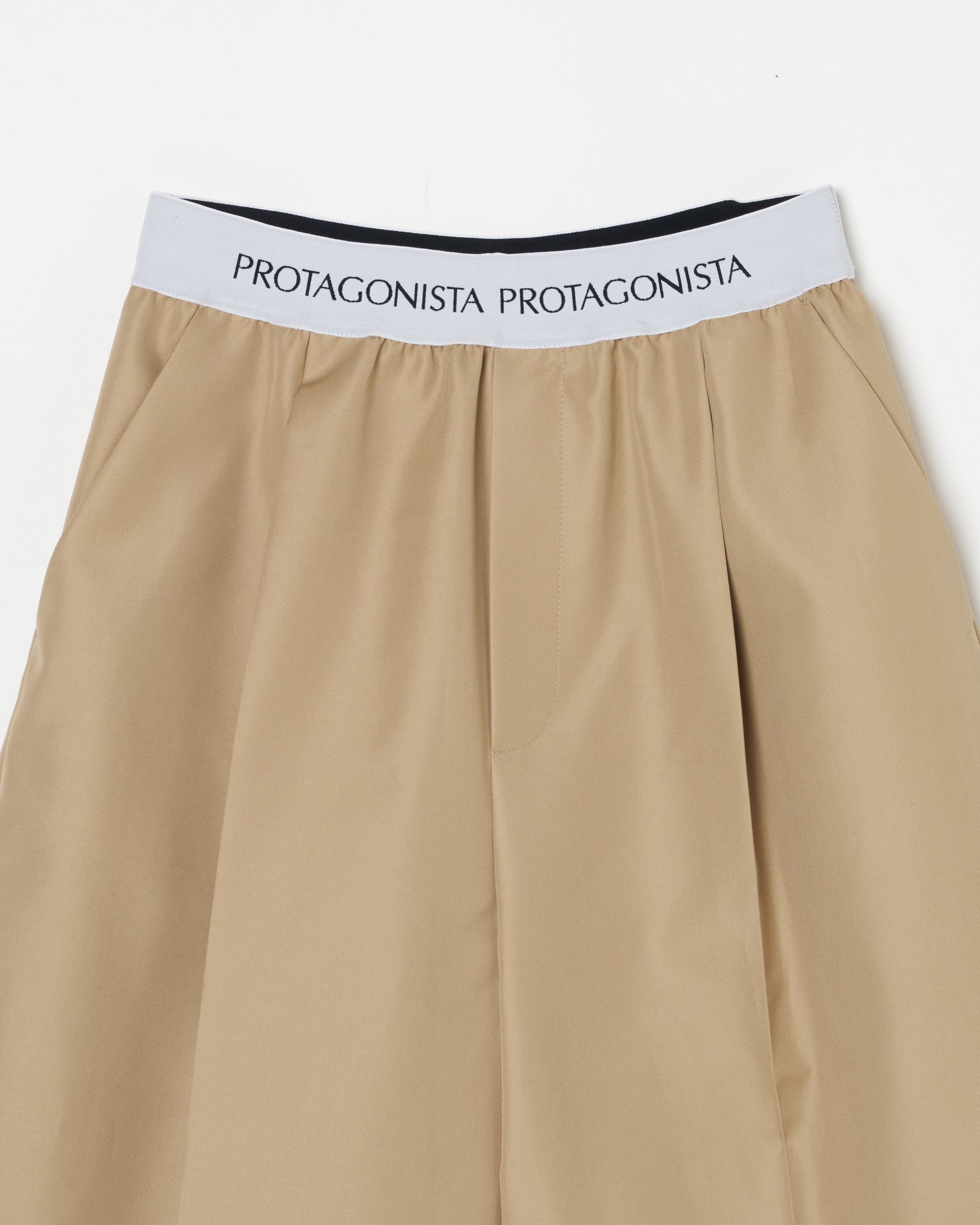 Waist Logo Chino Half Pant