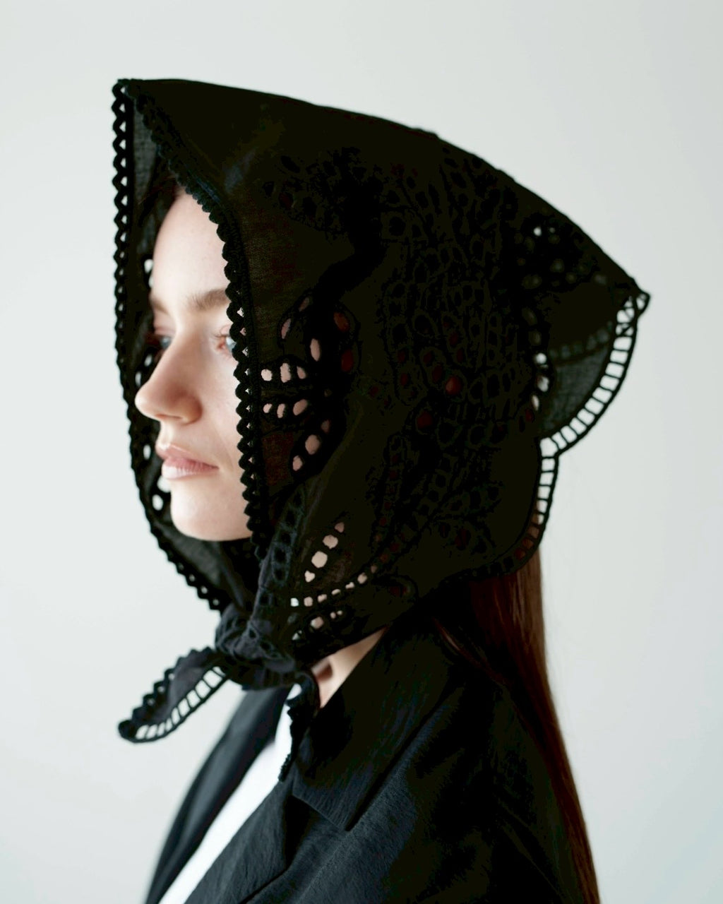 Lace triangle scarf